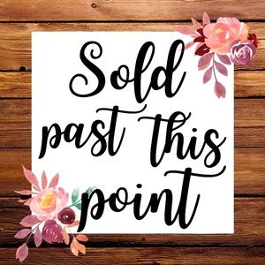 🌻Thanks for checking out my closet!🌻